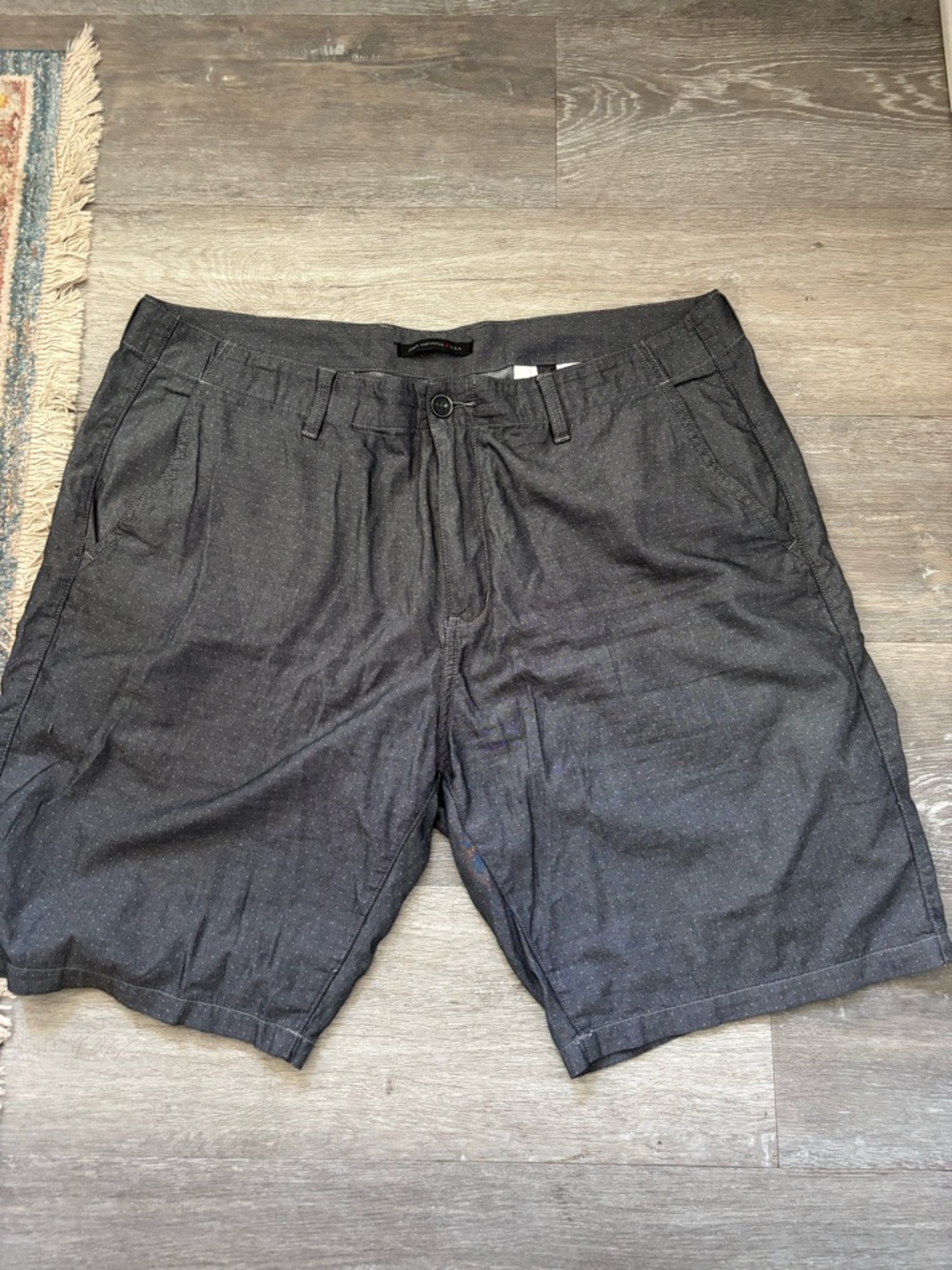 John Varvatos Charcoal Textured Flat Front Shorts